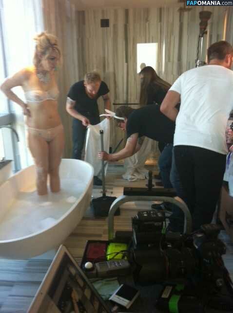 Abby Elliott Nackt Geleaktes Foto #6