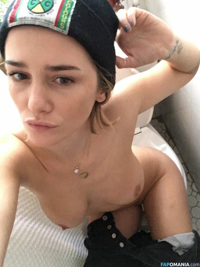 Addison Timlin Nackt Geleaktes Foto #42