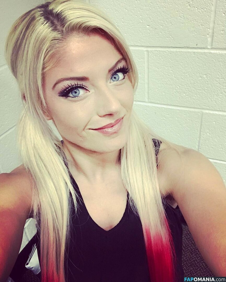 Alexa Bliss Nackt Geleaktes Foto #12