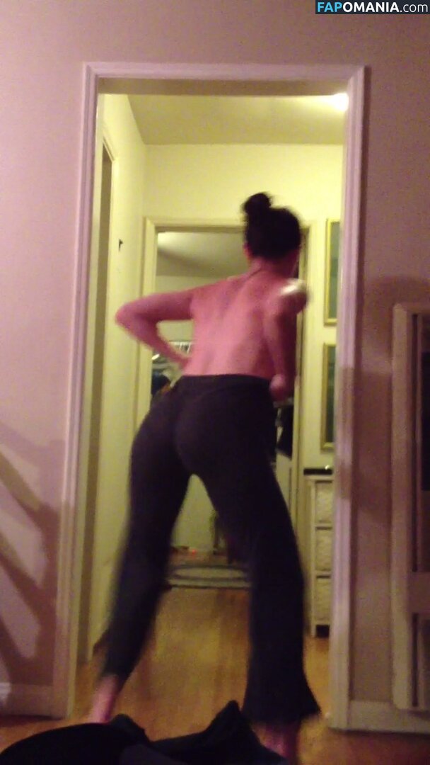 Alexa Nikolas Nackt Geleaktes Foto #8