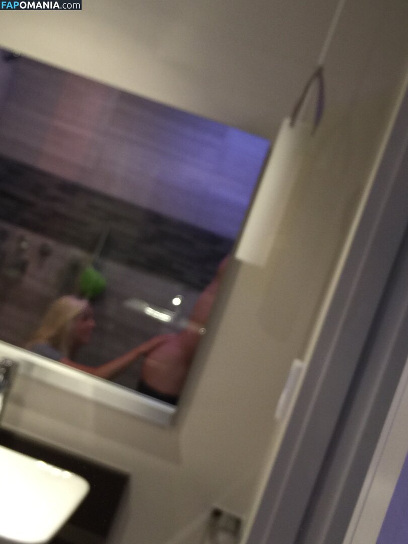 Alexandra Cooper Nackt Geleaktes Foto #16