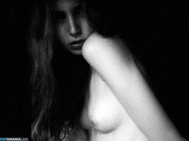 Ali Michaels Nackt Geleaktes Foto #30