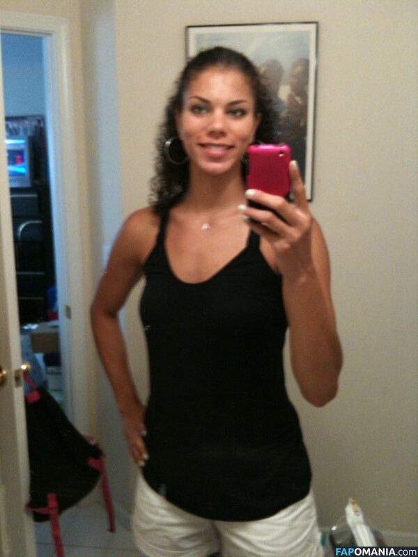 Alysha Clark Nackt Geleaktes Foto #44