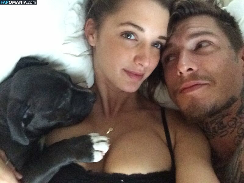 Alyssa Arce Nackt Geleaktes Foto #3