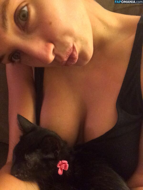 Alyssa Arce Nackt Geleaktes Foto #32