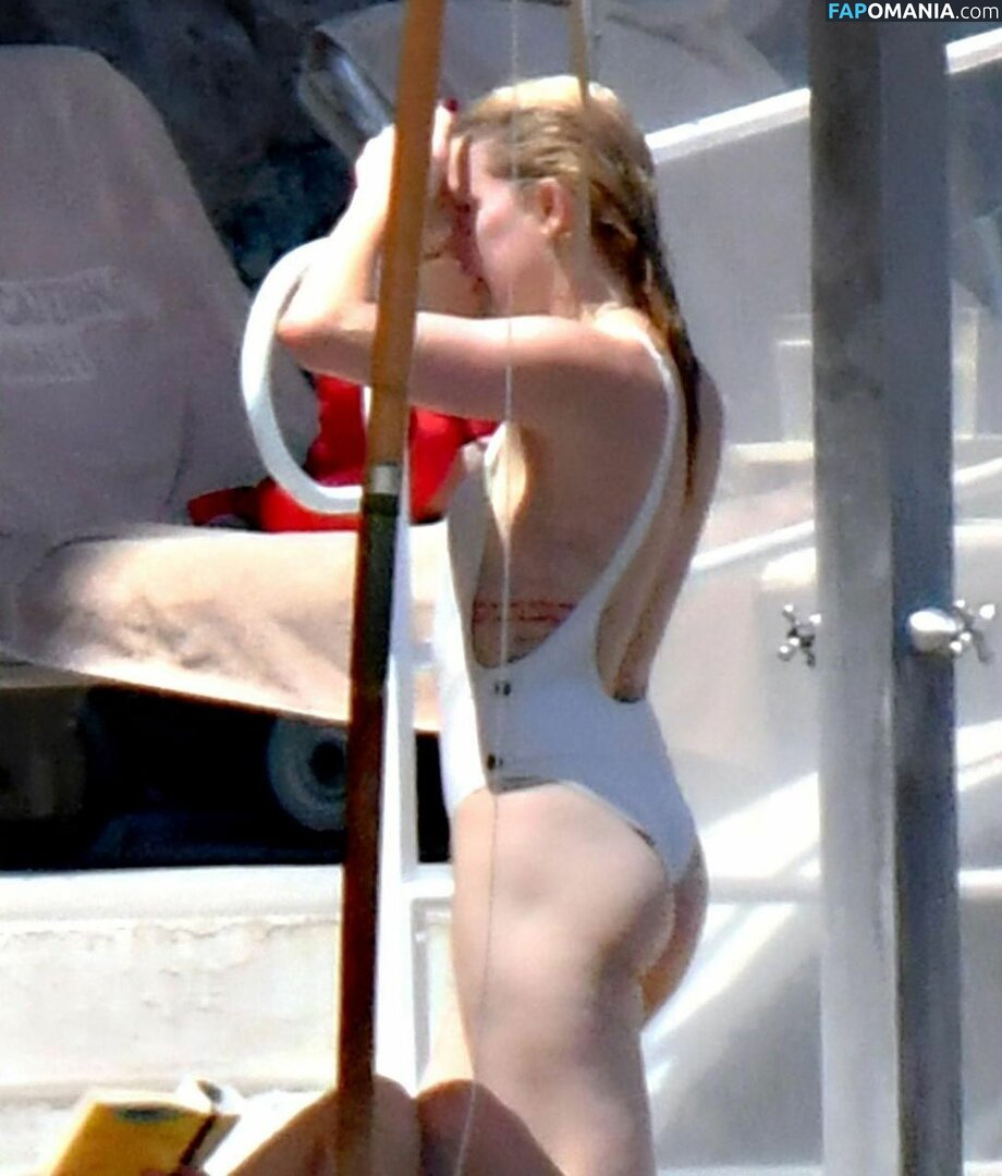 Amber Heard Nackt Geleaktes Foto #148