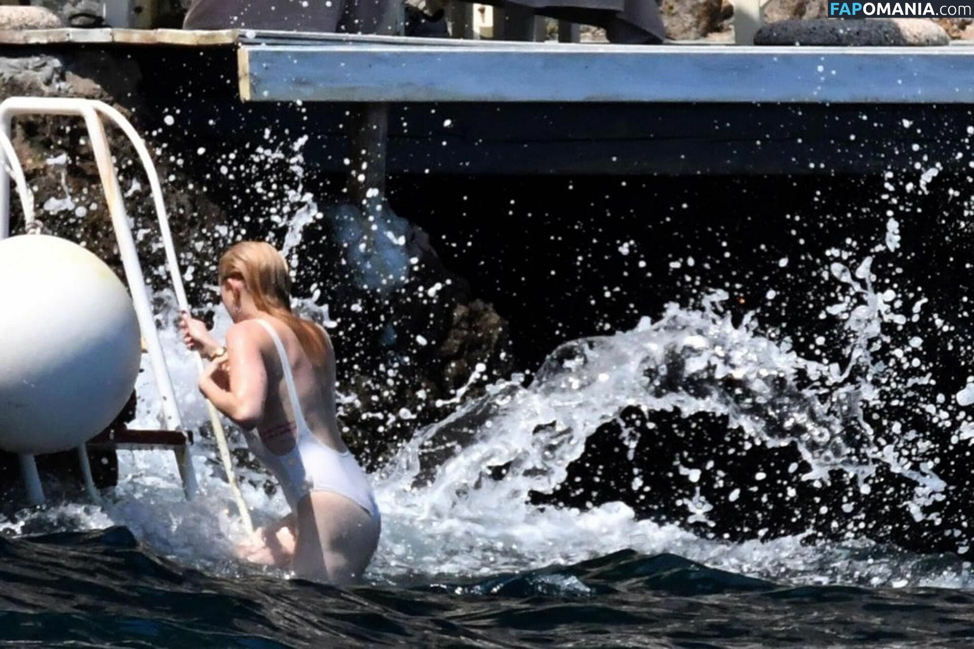 Amber Heard Nackt Geleaktes Foto #154