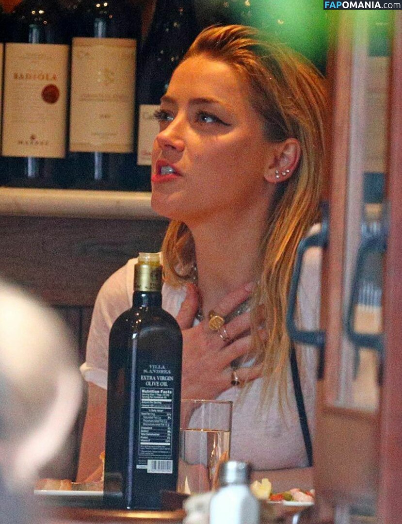 Amber Heard Nackt Geleaktes Foto #175