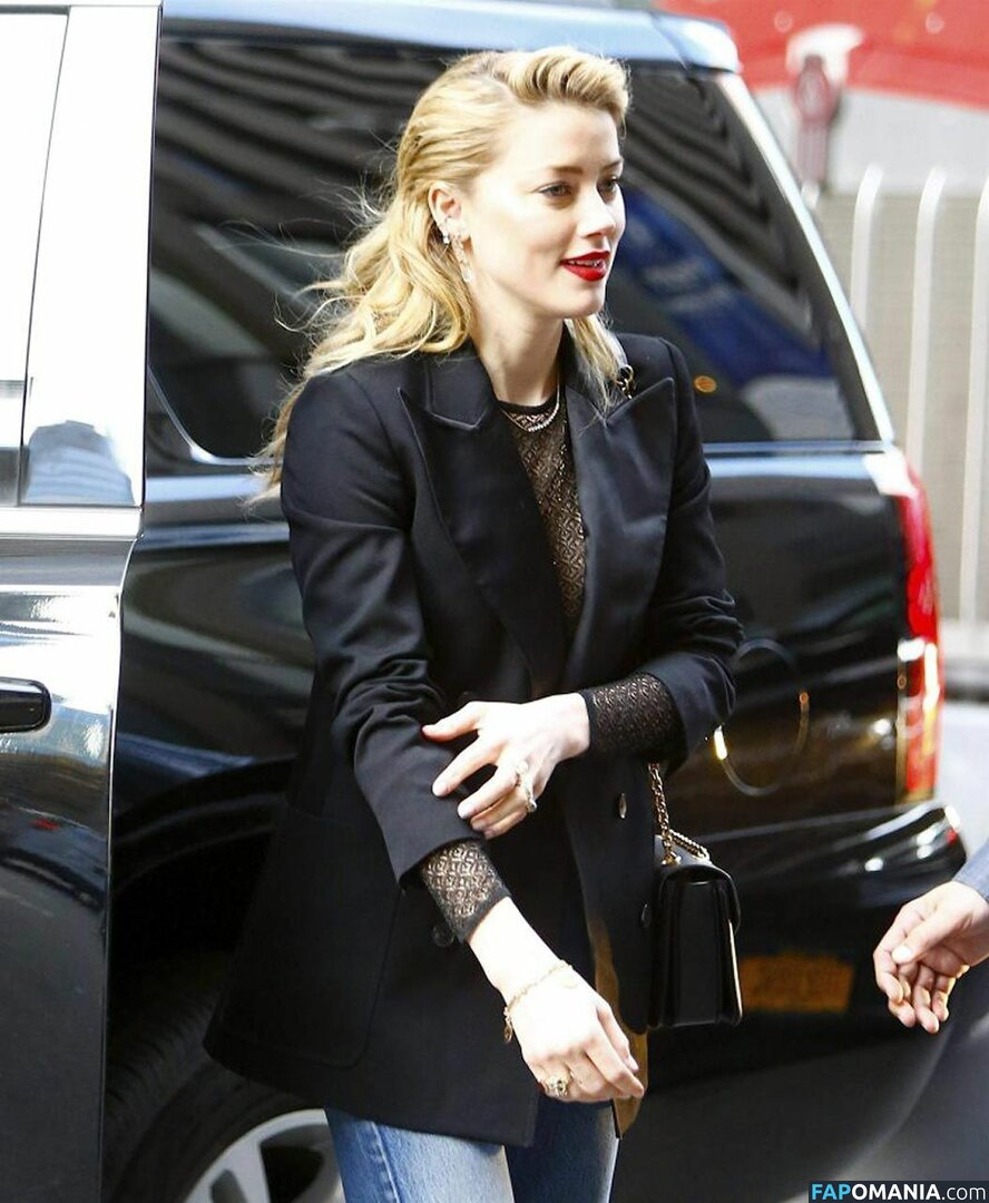 Amber Heard Nackt Geleaktes Foto #202
