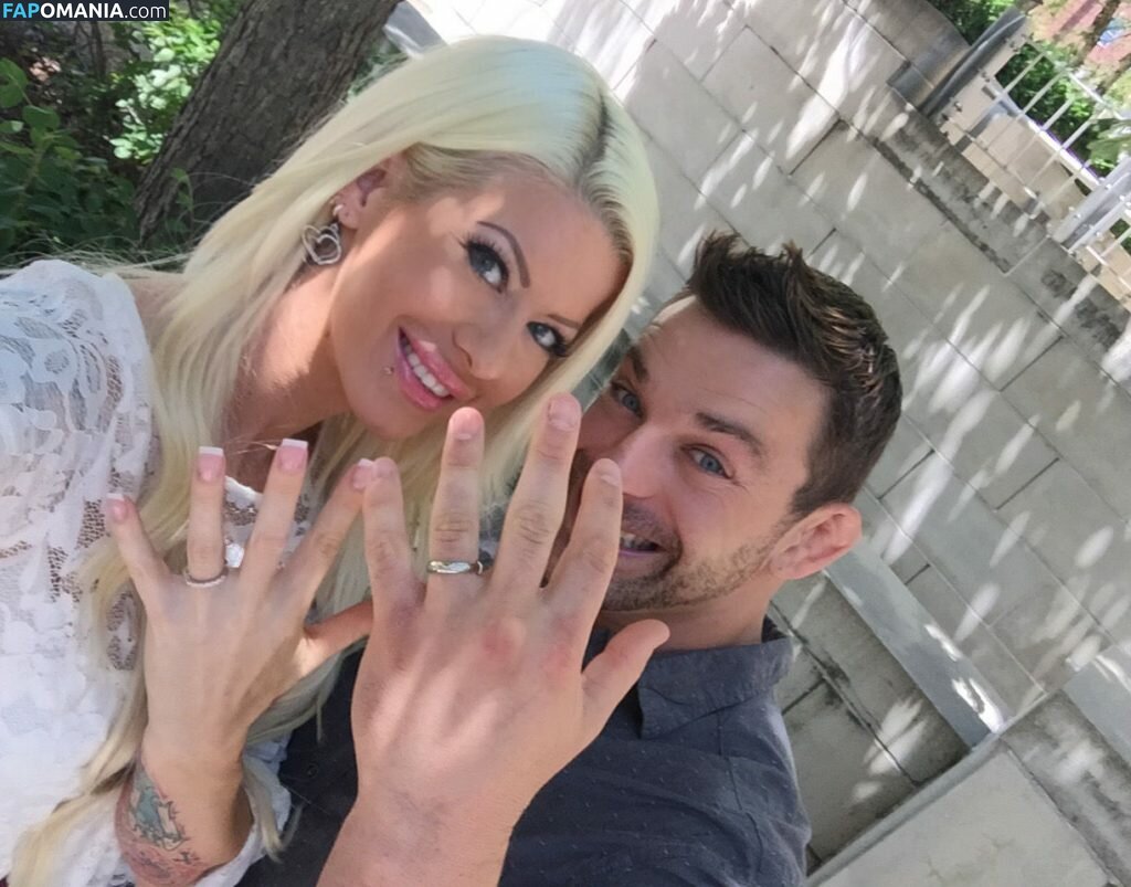 Angelina Love Nackt Geleaktes Foto #61
