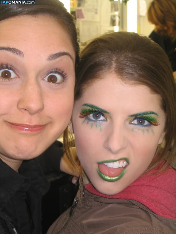 Anna Kendrick Nackt Geleaktes Foto #2