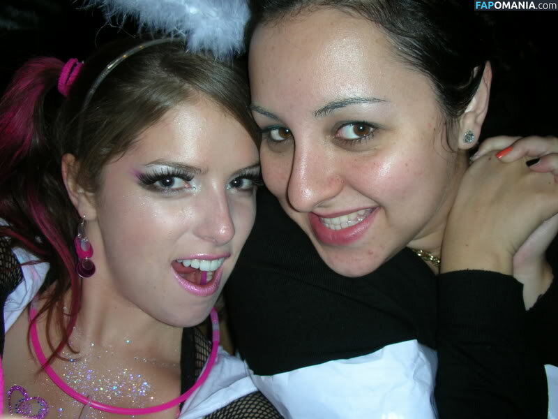 Anna Kendrick Nackt Geleaktes Foto #60