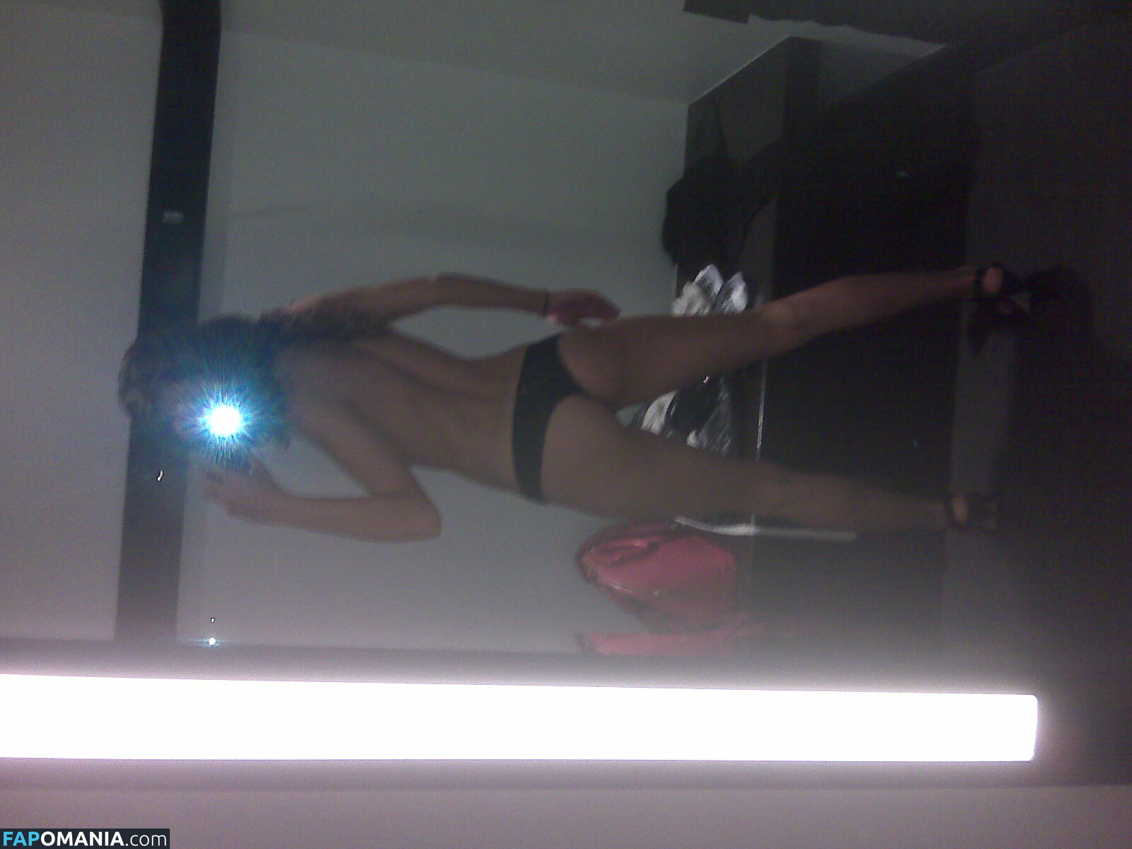 AnnaLynne McCord Nackt Geleaktes Foto #25