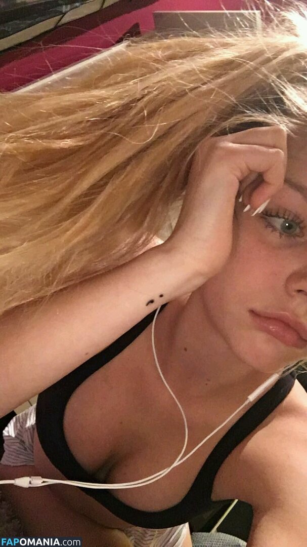 Annika Boron Nackt Geleaktes Foto #40