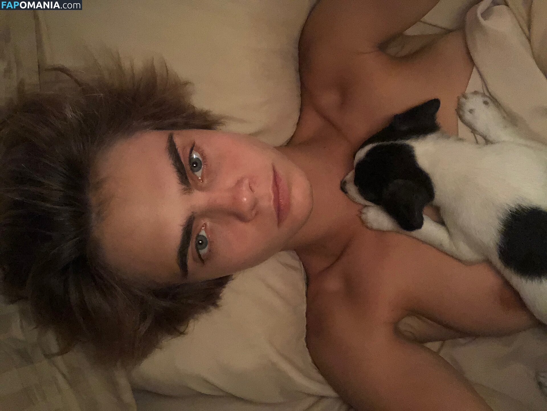 Ashley Benson And Cara Delevingne Nackt Geleaktes Foto #36