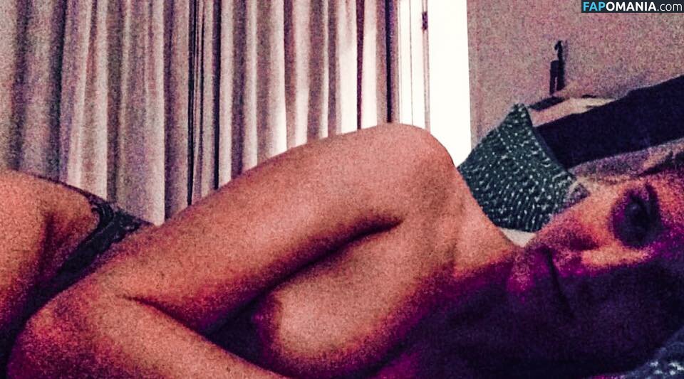 Ashley Bradley Nackt Geleaktes Foto #21