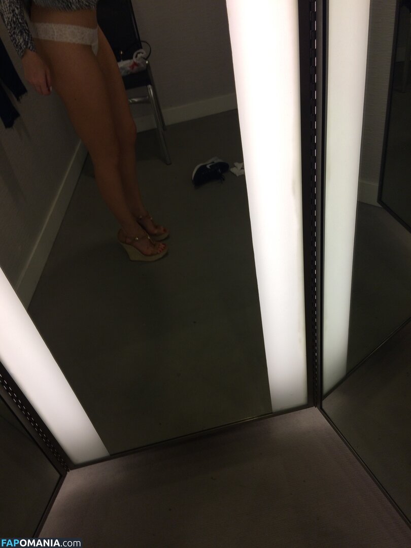 Ashley Mulheron Nackt Geleaktes Foto #128