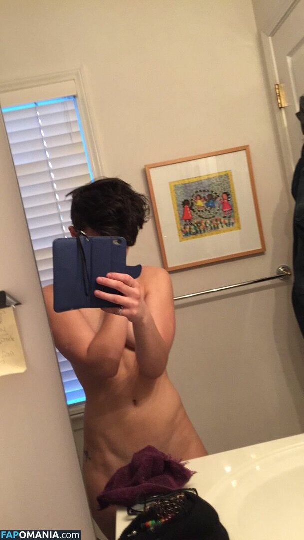 Bex Taylor Klaus Nackt Geleaktes Foto #1