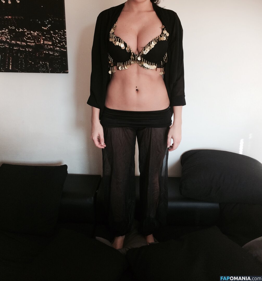 Carina Schwarz Nackt Geleaktes Foto #34