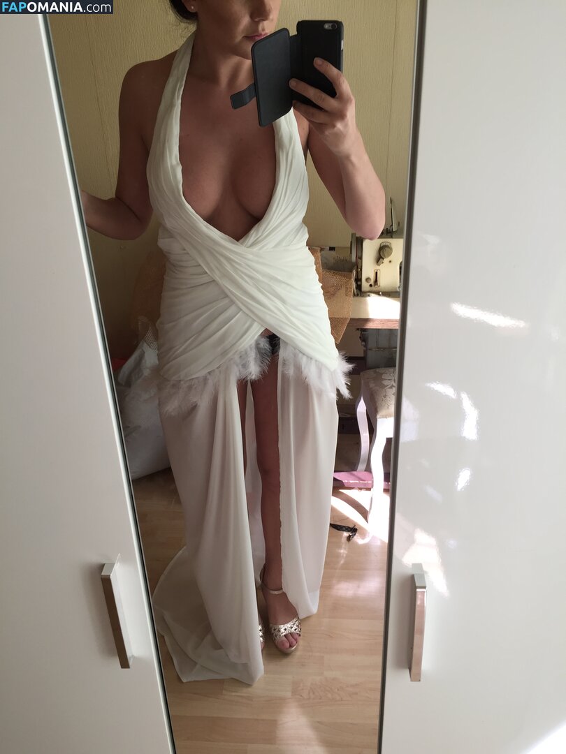 Carina Schwarz Nackt Geleaktes Foto #51
