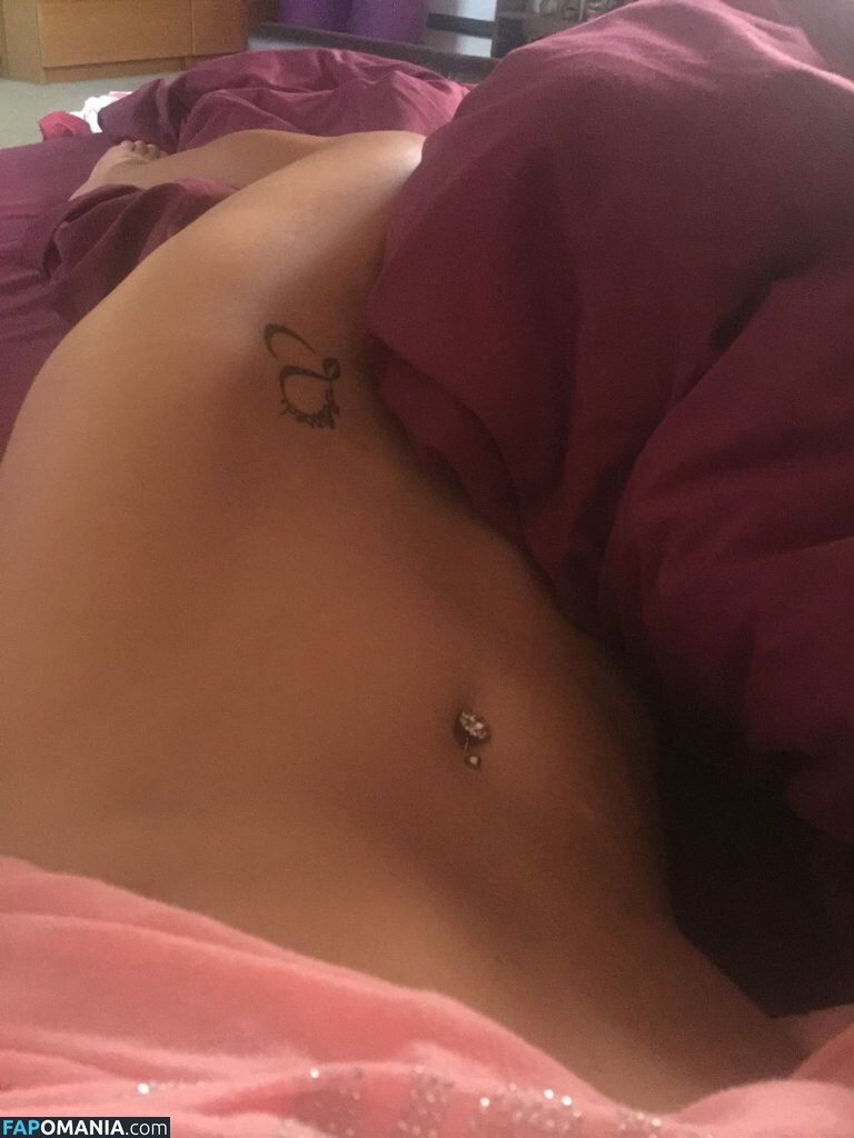 Carly Booth Nackt Geleaktes Foto #4