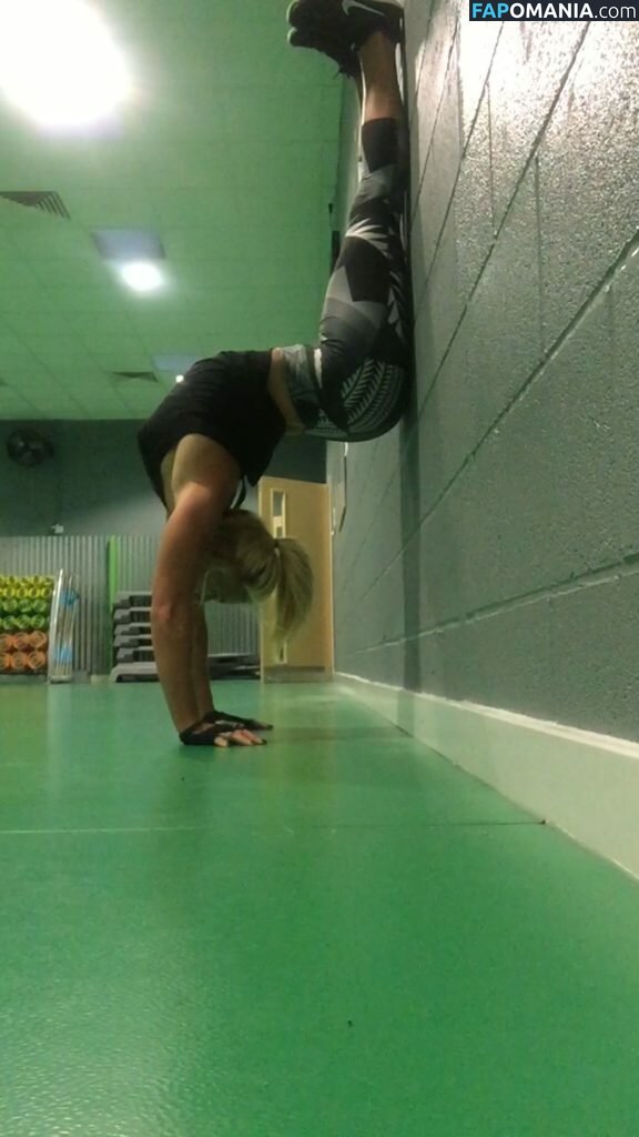 Carly Booth Nackt Geleaktes Foto #36