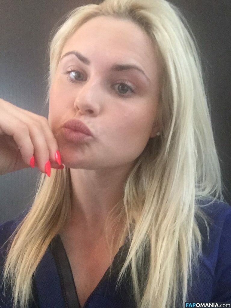 Carly Booth Nackt Geleaktes Foto #74