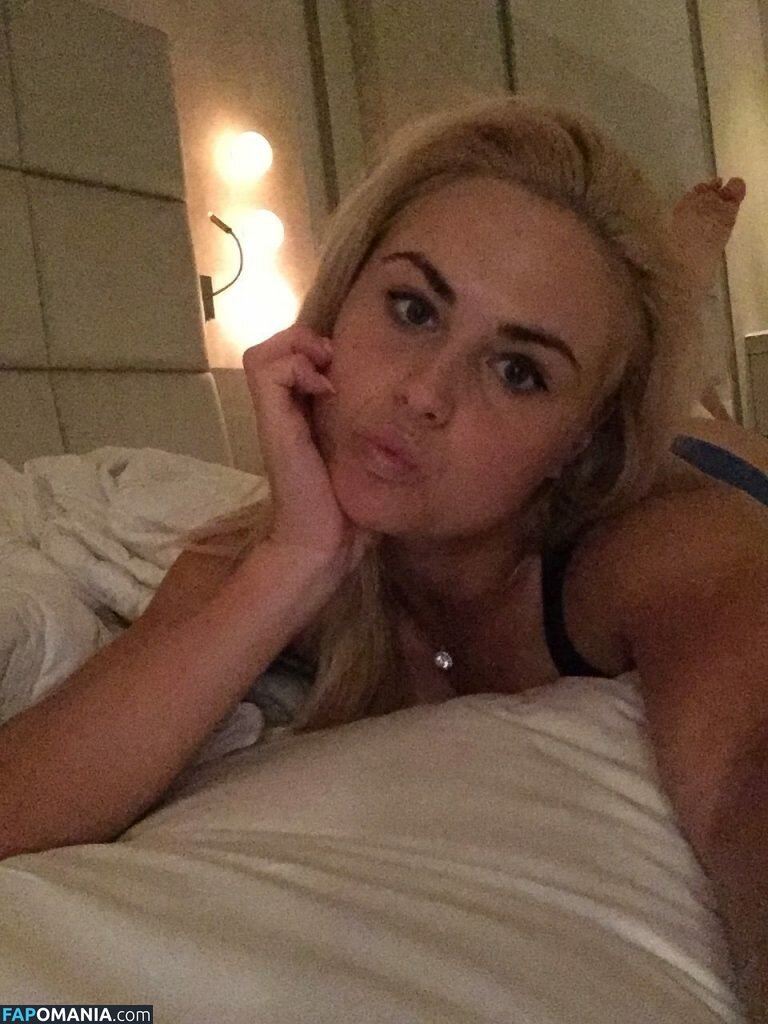 Carly Booth Nackt Geleaktes Foto #86