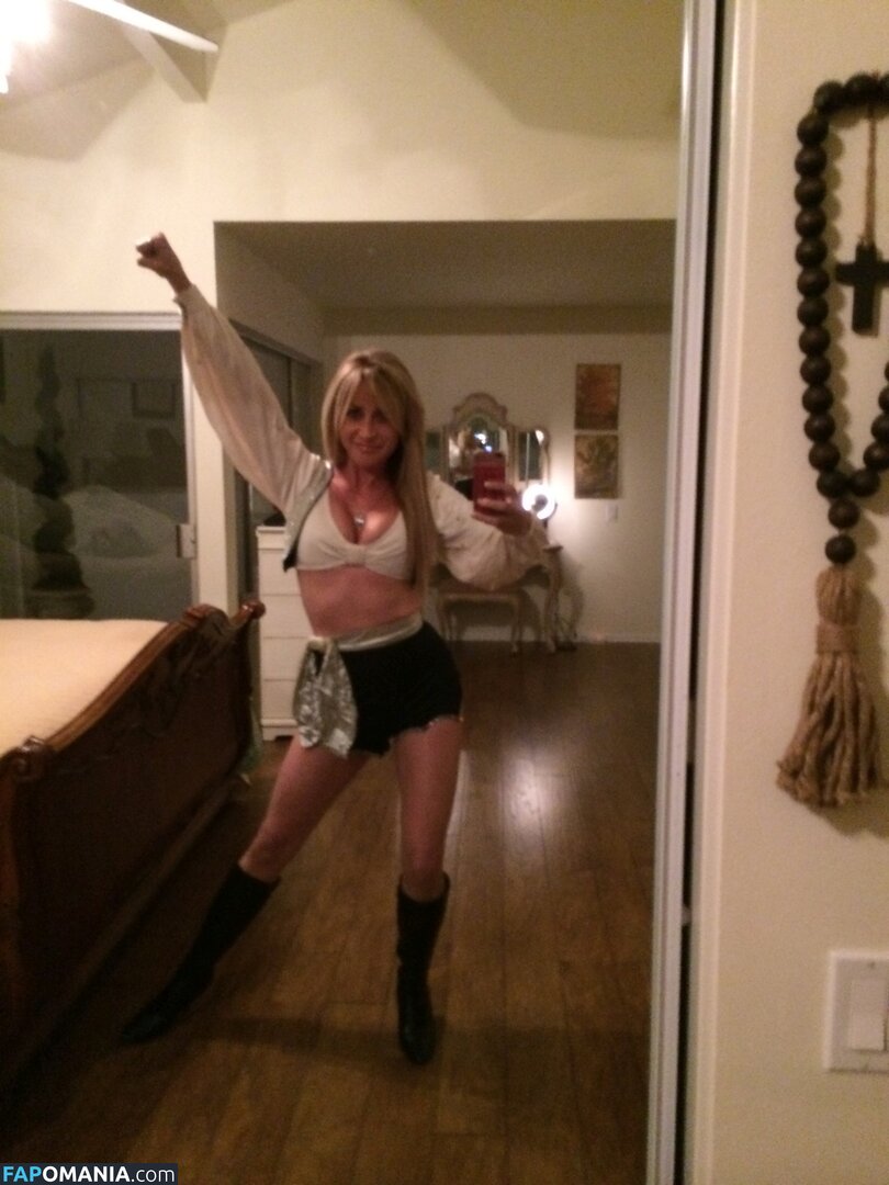Carrie Michalka Nackt Geleaktes Foto #93