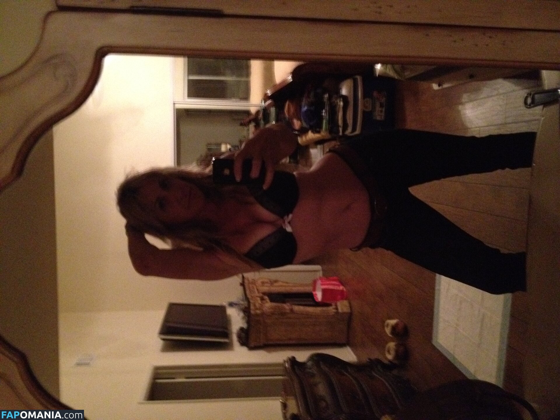 Carrie Michalka Nackt Geleaktes Foto #139