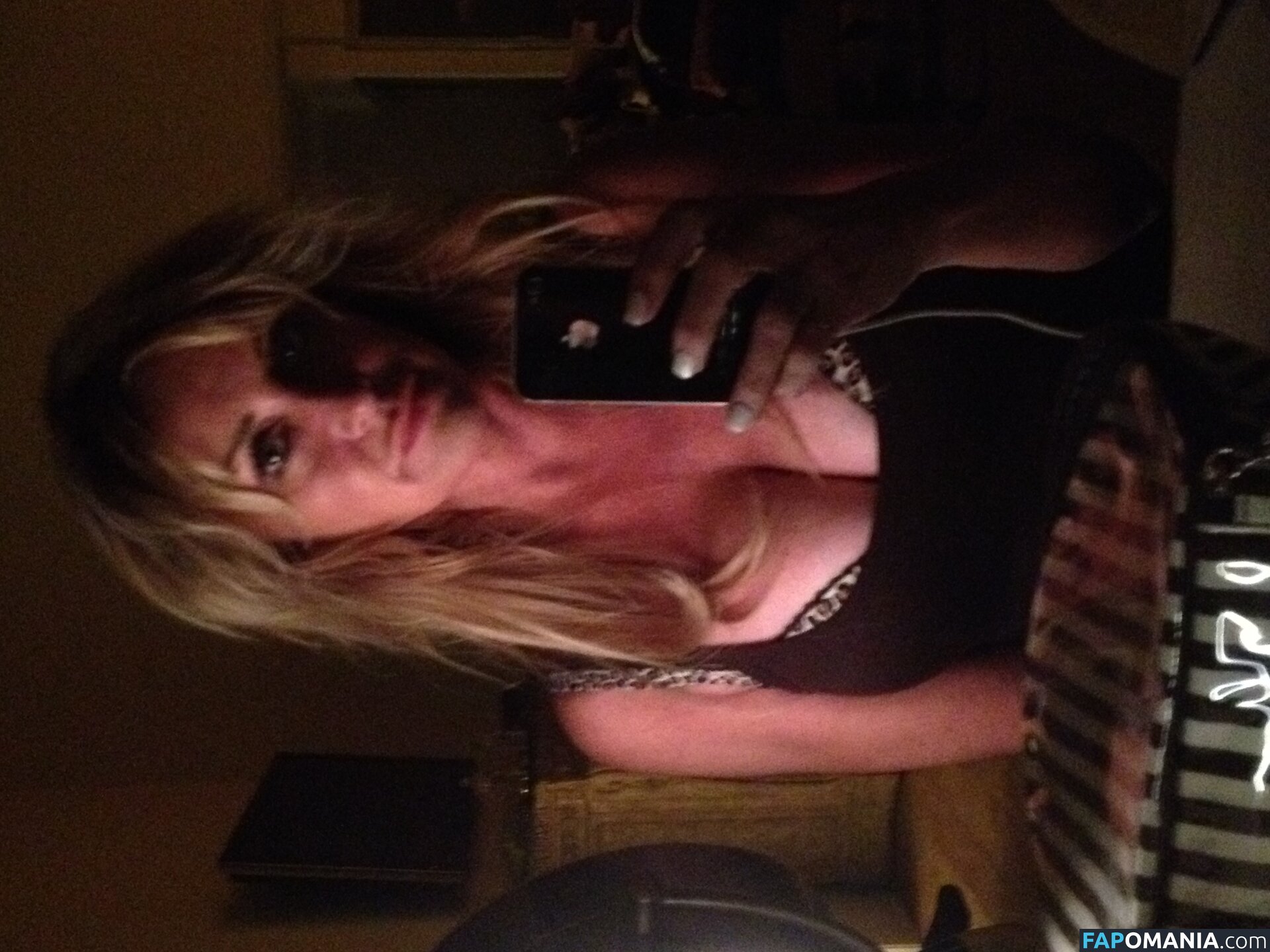 Carrie Michalka Nackt Geleaktes Foto #147
