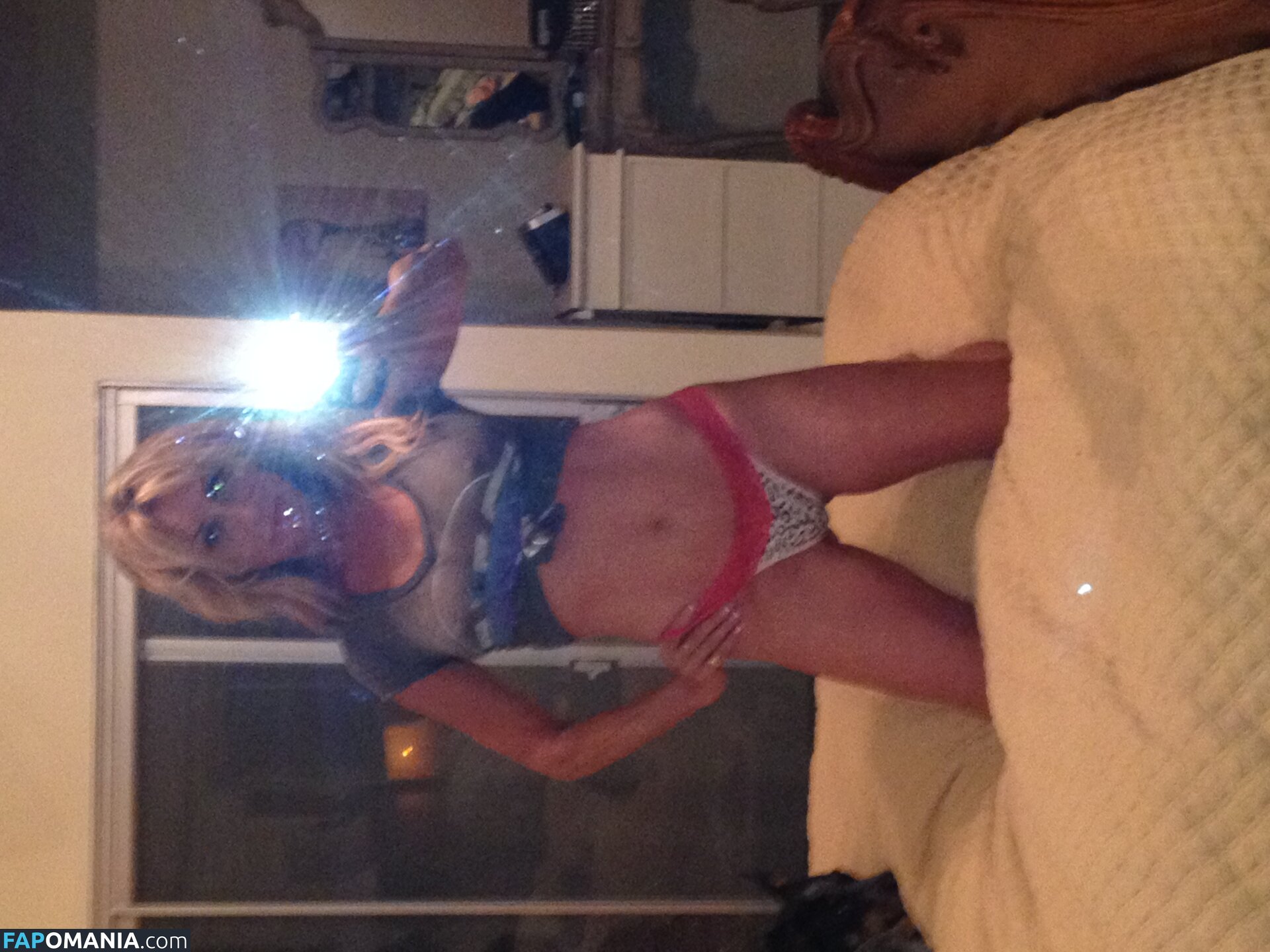 Carrie Michalka Nackt Geleaktes Foto #166
