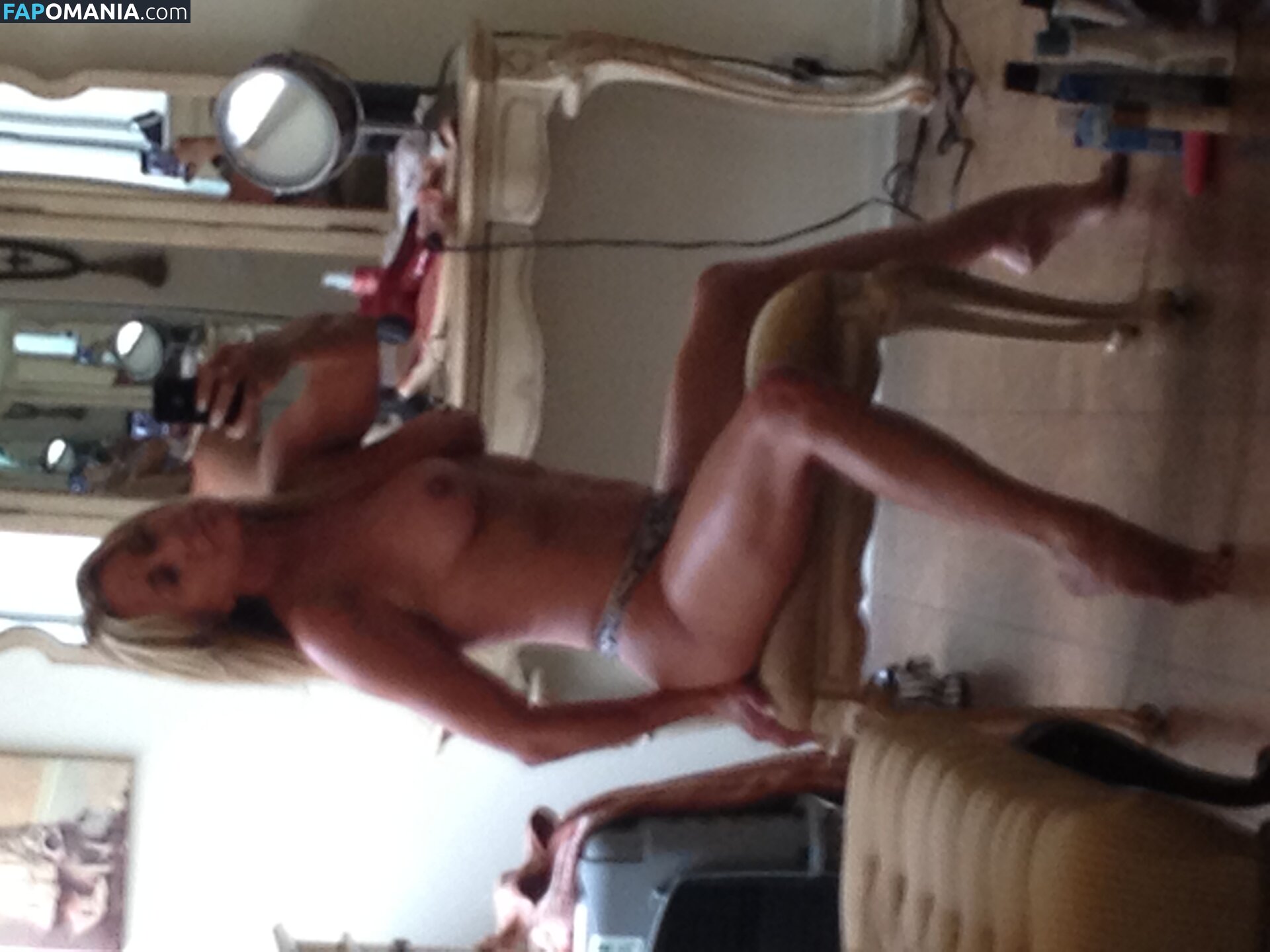 Carrie Michalka Nackt Geleaktes Foto #172