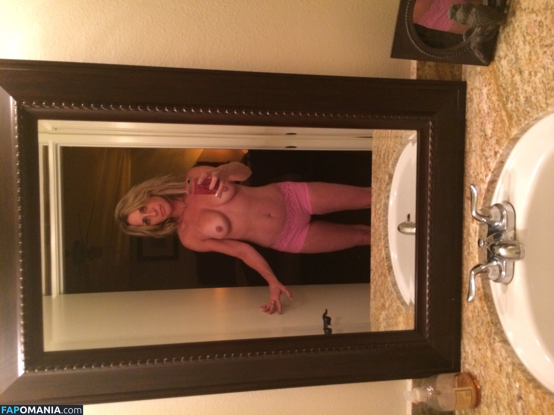 Carrie Michalka Nackt Geleaktes Foto #217
