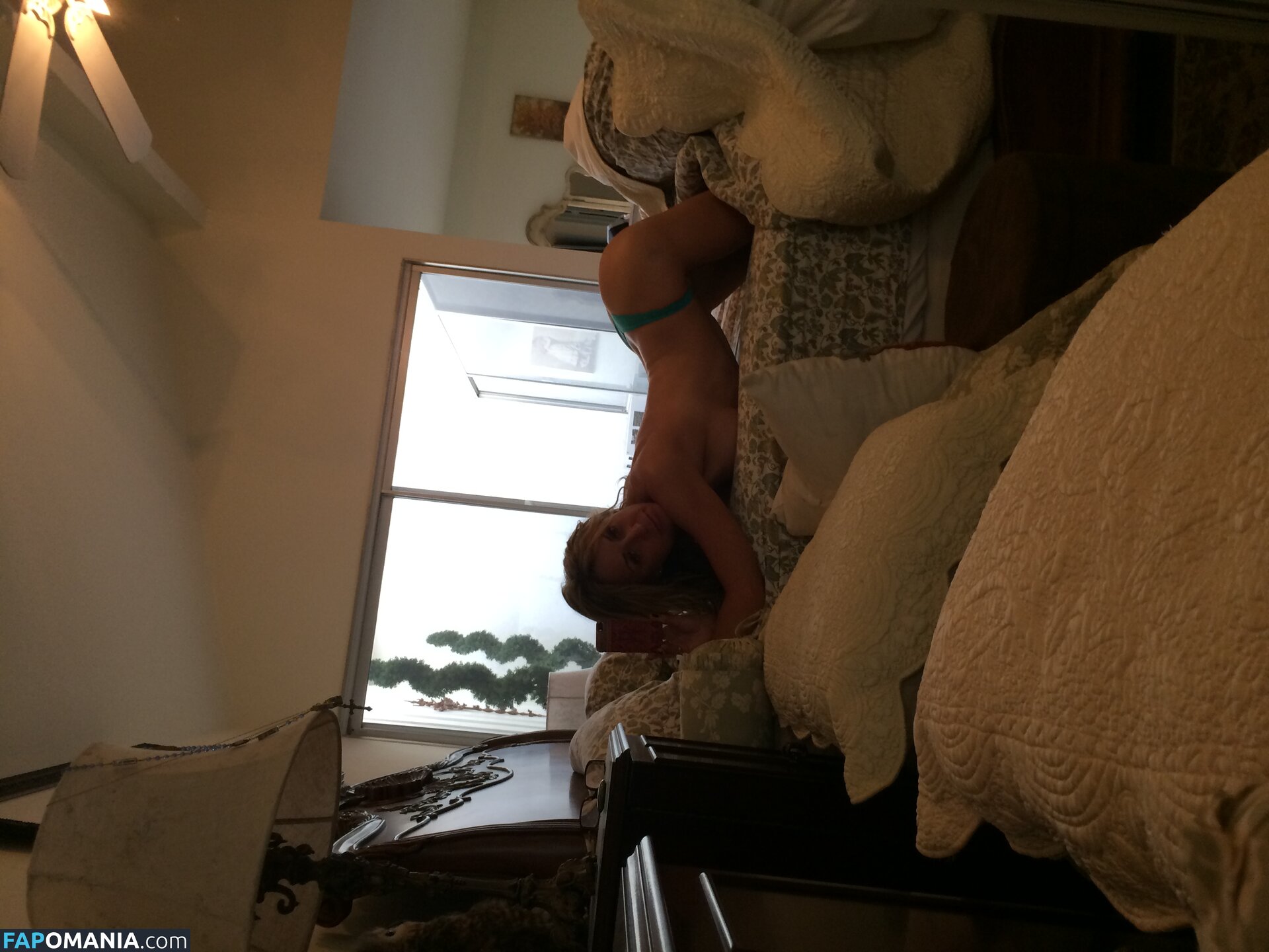 Carrie Michalka Nackt Geleaktes Foto #225