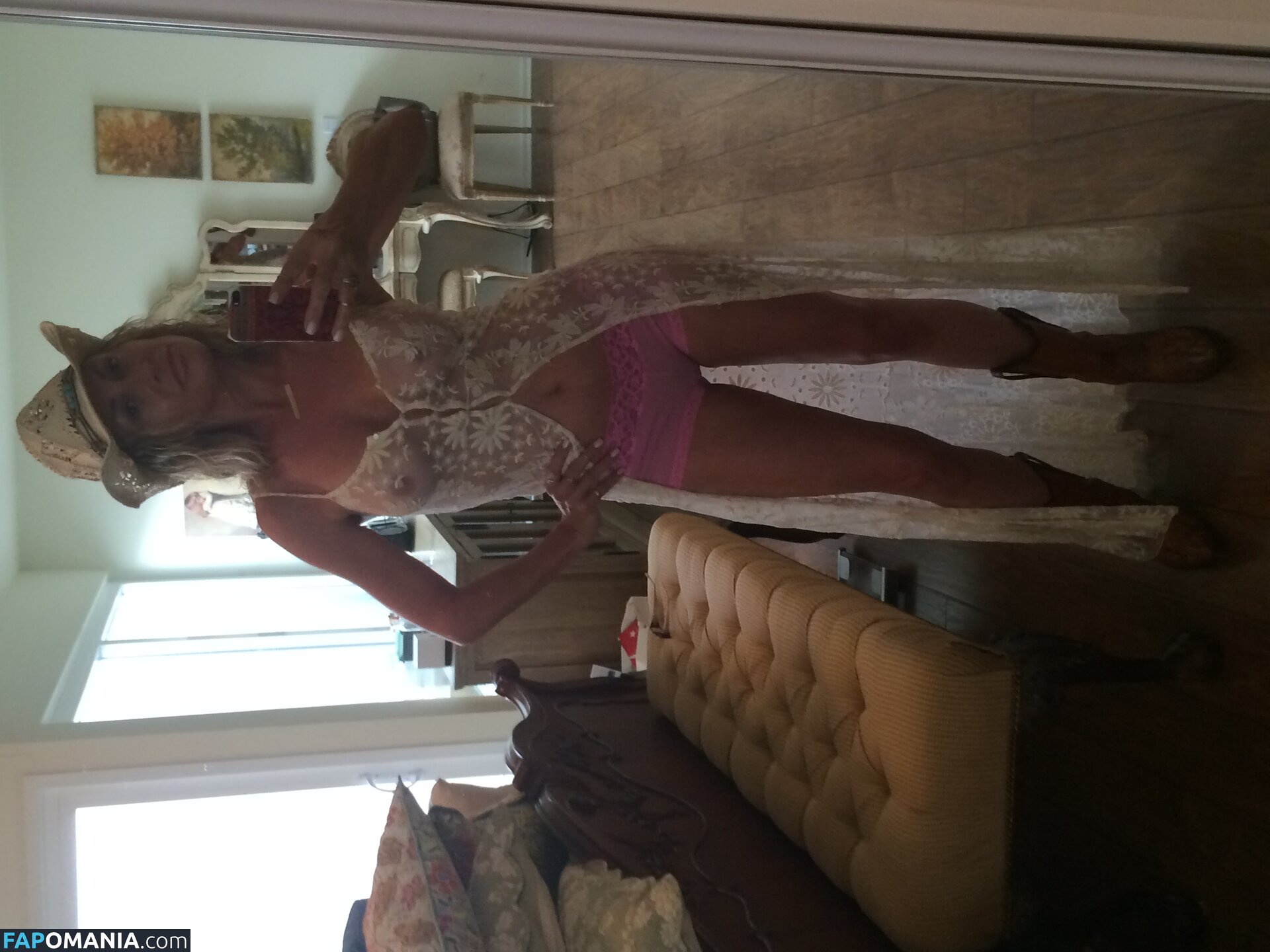 Carrie Michalka Nackt Geleaktes Foto #267