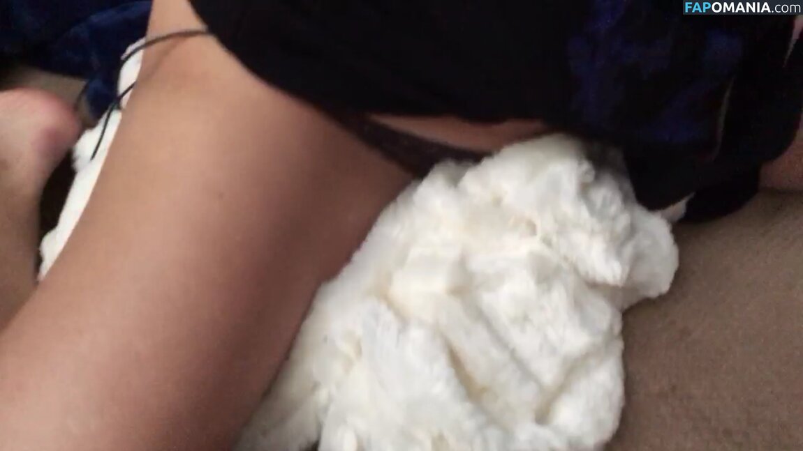 Catherine Bell Nackt Geleaktes Foto #6