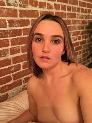 Chloe Fineman