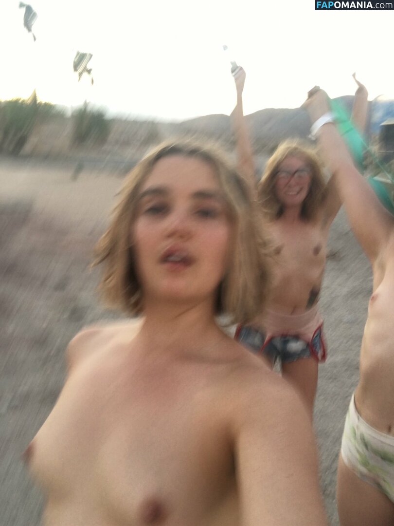 Chloe Fineman Nackt Geleaktes Foto #42