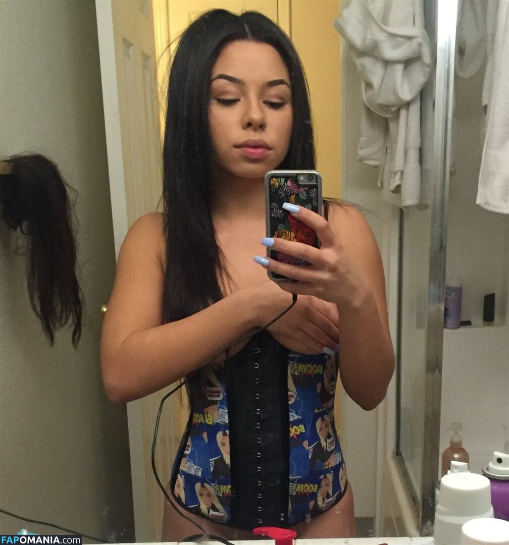 Cierra Ramirez Nackt Geleaktes Foto #1
