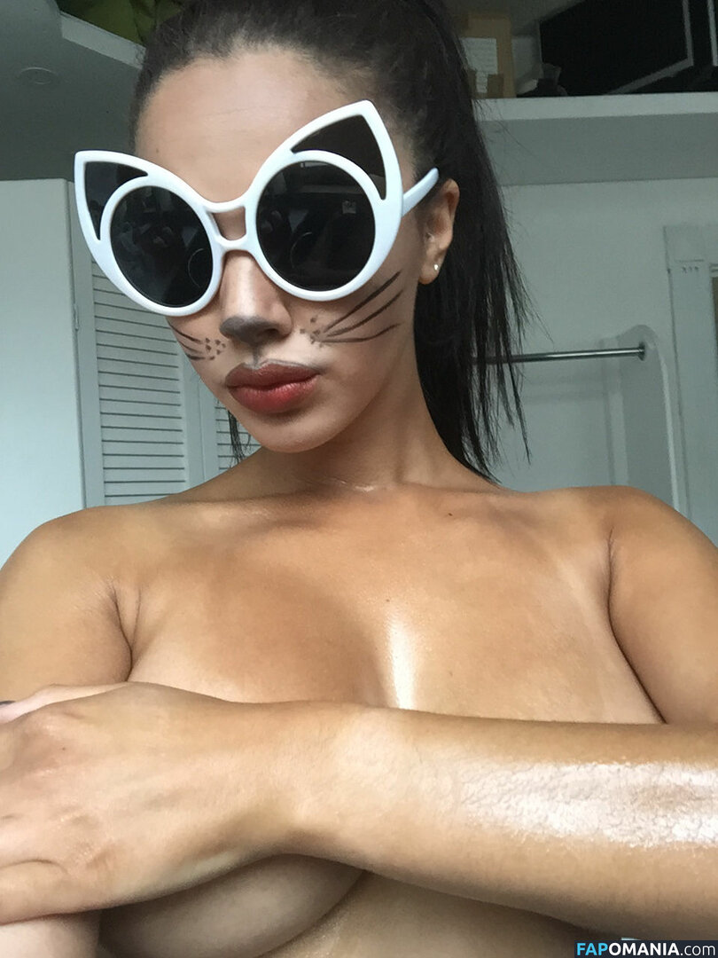 Courtnie Quinlan Nackt Geleaktes Foto #22