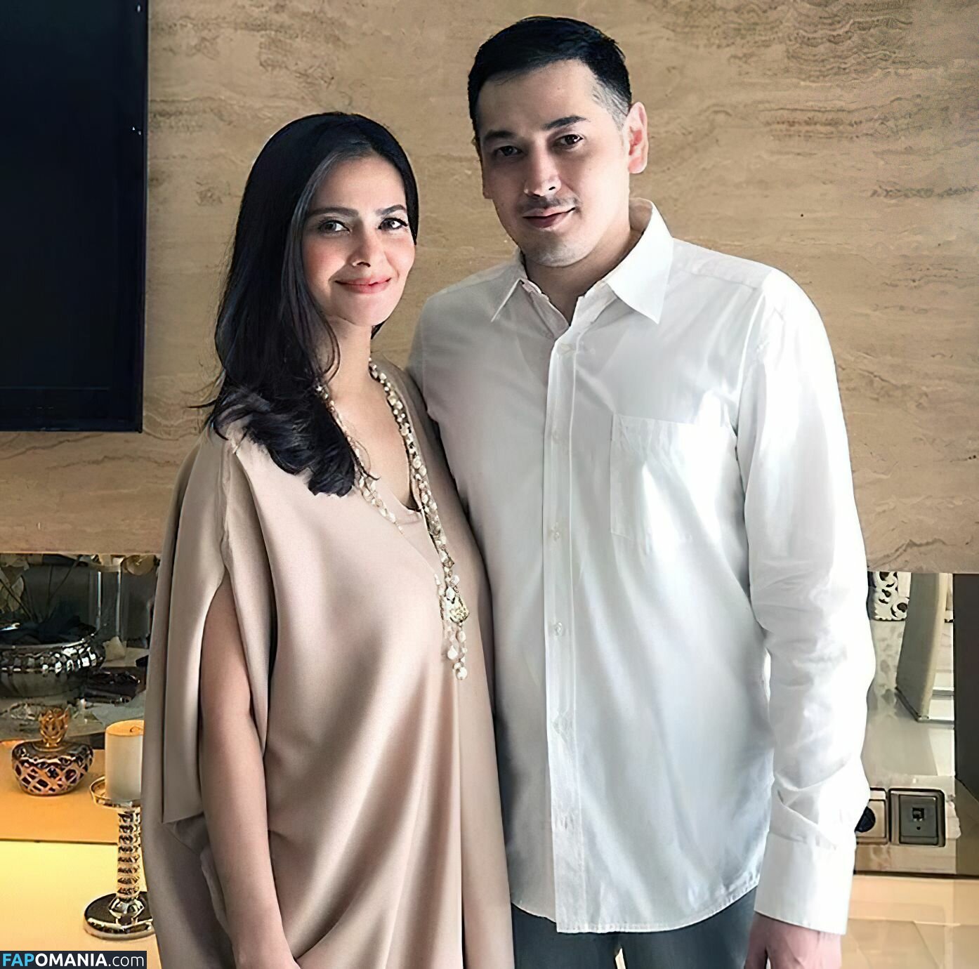 Cut Tari Nackt Geleaktes Foto #54