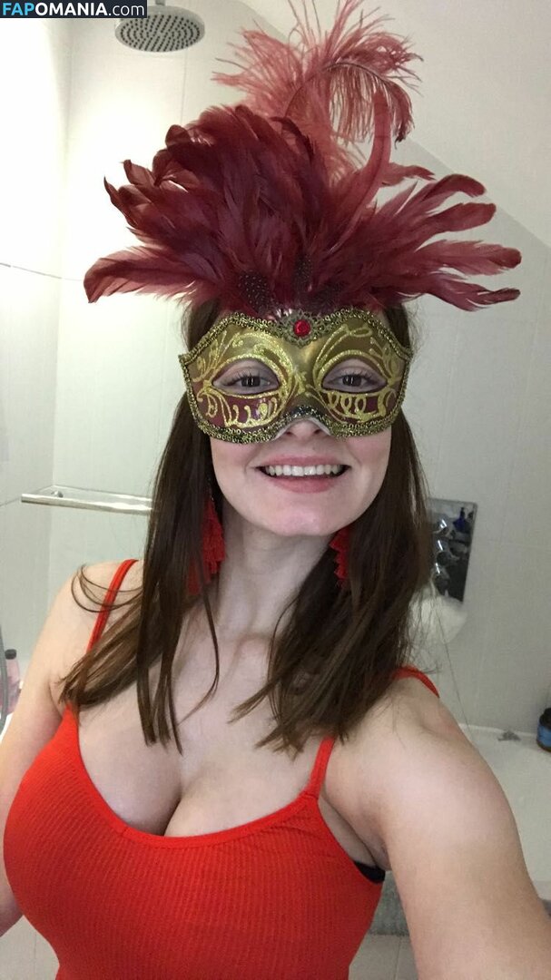 Dakota Blue Richards Nackt Geleaktes Foto #14