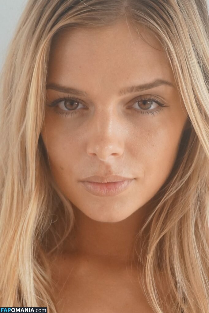 Danielle Knudson Nackt Geleaktes Foto #254