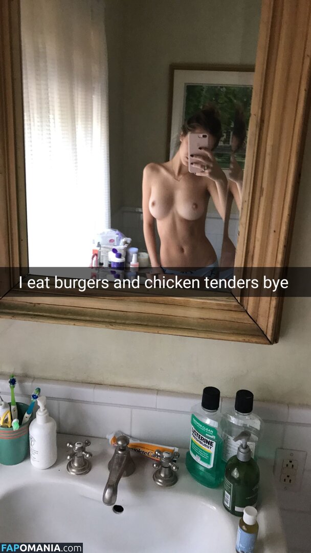 Delilah Belle Hamlin Nackt Geleaktes Foto #38