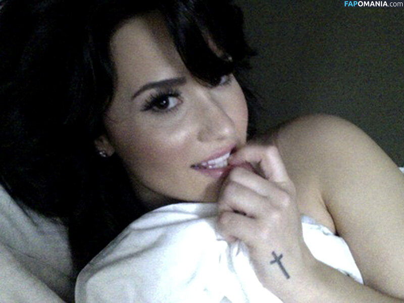 Demi Lovato Nackt Geleaktes Foto #4