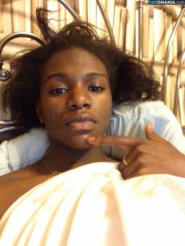 Dina Asher Smith Nackt Geleaktes Foto #5