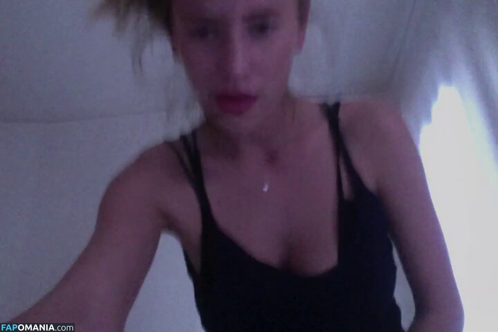 Dylan Penn Nackt Geleaktes Foto #18