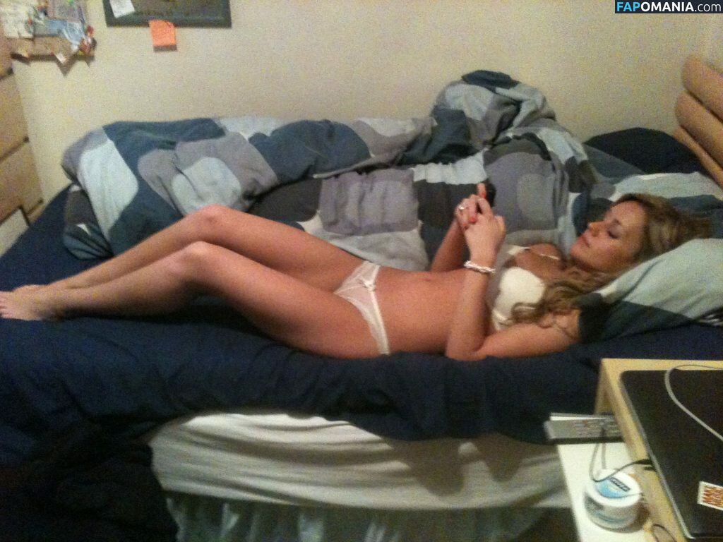 Eilidh Scott Nackt Geleaktes Foto #58