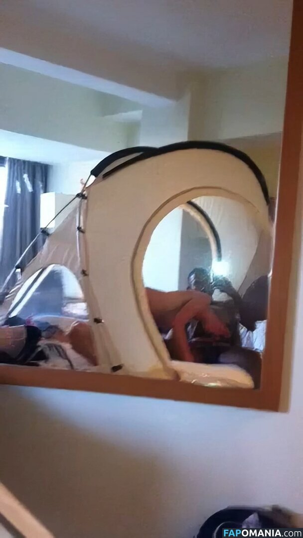 Eilish McColgan Nackt Geleaktes Foto #17